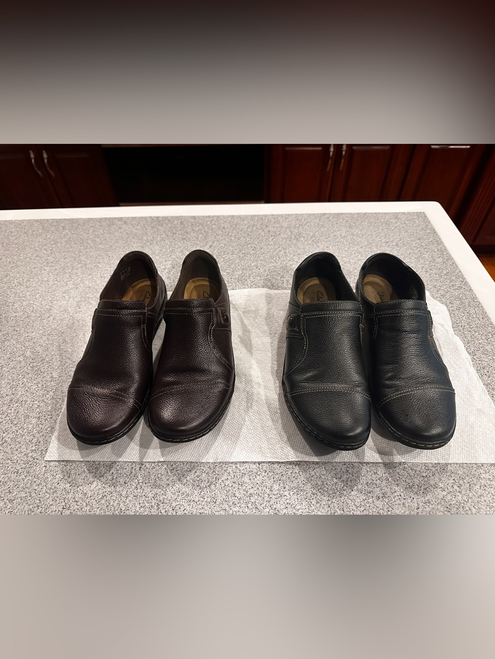 Ladies Clark's 10M Slip-On Casual Leather Shoes in Brown and Black
